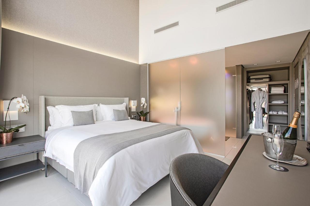 Suryaa Hotel Pinhais, Curio Collection By Hilton Exteriér fotografie
