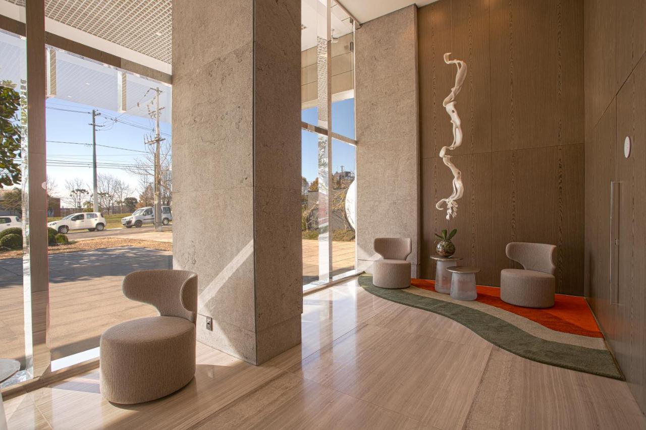 Suryaa Hotel Pinhais, Curio Collection By Hilton Exteriér fotografie