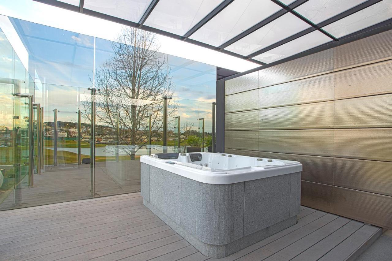 Suryaa Hotel Pinhais, Curio Collection By Hilton Exteriér fotografie